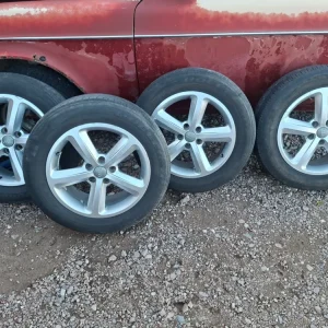 Utförsäljning Sommardäck Audi S-line.