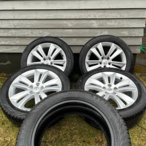 Volvo original fälgar, 17 tum Snabb leverans