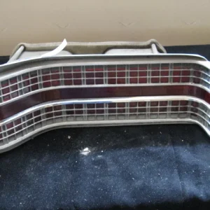 1968 Chrysler New Yorker baklampa Fynd