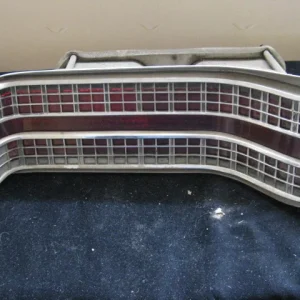 1968 Chrysler New Yorker baklampa vänster Bästa pris