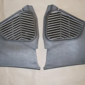 1965 Chrysler New Yorker kickpanel (par) Utförsäljning