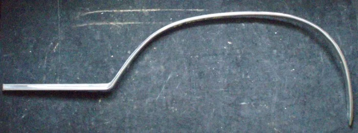 1968 Chrysler New Yorker hjulhuslist fram höger Lågt pris