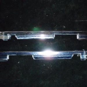 1966 Chrysler New Yorker krom vid dörrhandtag höger + vänster Billigare