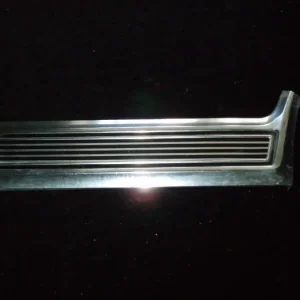 1967 Ford LTD kromlist fram höger Beställ nu