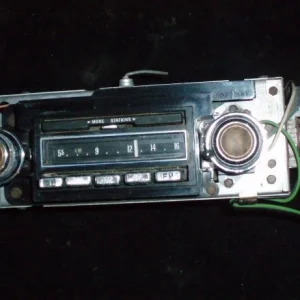 Utförsäljning 1970 Cadillac radio (ej testad)