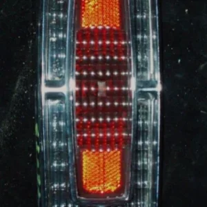 1965 Cadillac baklamps krom och glas (spricka i glaset) Billigare