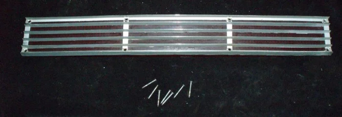 1966 Lincoln baklampa glas & krom vänster (spricka övre vänster kant) Köp nu