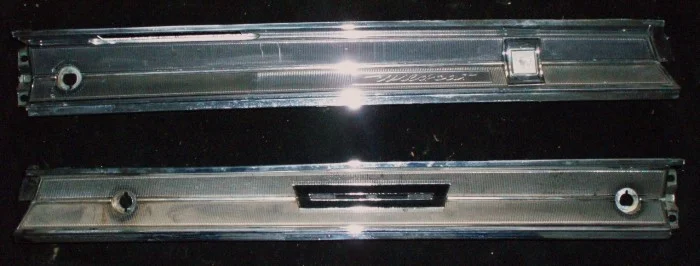 1965 Buick Wildcat instrumentbräda krom (par) Populär