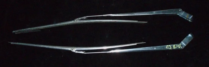 1963 Thunderbird torkararmar (par) Erbjudandepris