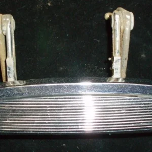 1961 Dodge dörrhandtag bak vänster Kundfavorit