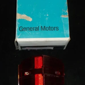 1966 Buick Skylark, Soecial SW bakljusglas höger n.o.s. 5957524 risnedsättning