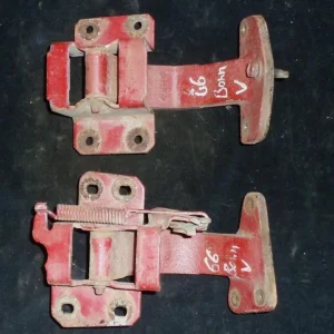 1966 Pontiac Bonneville dörrgångjärn högerpar Fynd