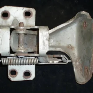 1968 Cadillac dörrgångjärn undre fram vänster Bästa pris