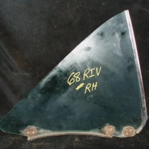 1968 Buick Riviera 2dr ht sidoruta bak höger Fynd