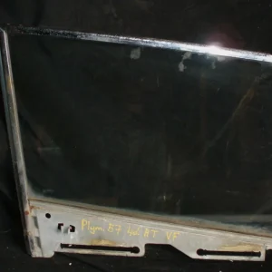 1957 Plymouth 4dr ht sidoruta fram vänster (dålig i lister) Expressleverans