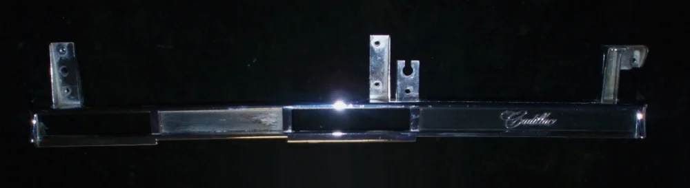 1962 Cadillac krom instrumentbräda risnedsättning