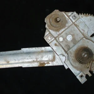 1965 Buick Lesabre 2dr ht fönster vevmekanism bak vänster I lager