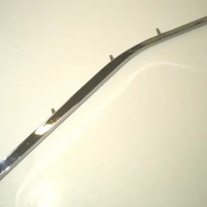 1967 Buick Electra kromlist huv höger Rabatt