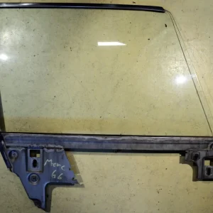 Beställ idag 1966 Mercury Park Lane 4 dr ht sidoruta fram höger