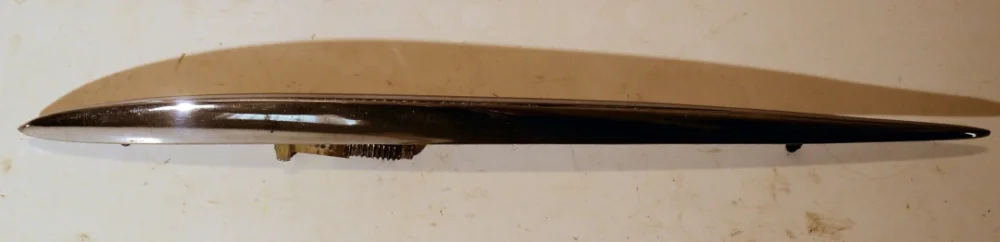 1959 Imperial krom bakskärm vänster inre Köp nu