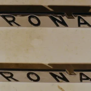 1955DesotoCoronado emblempar Köp online