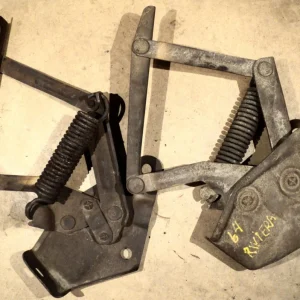 1964 Buick Rivierahuvgångjärn par Begränsat erbjudande